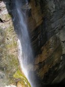 risalendo la seconda cascata